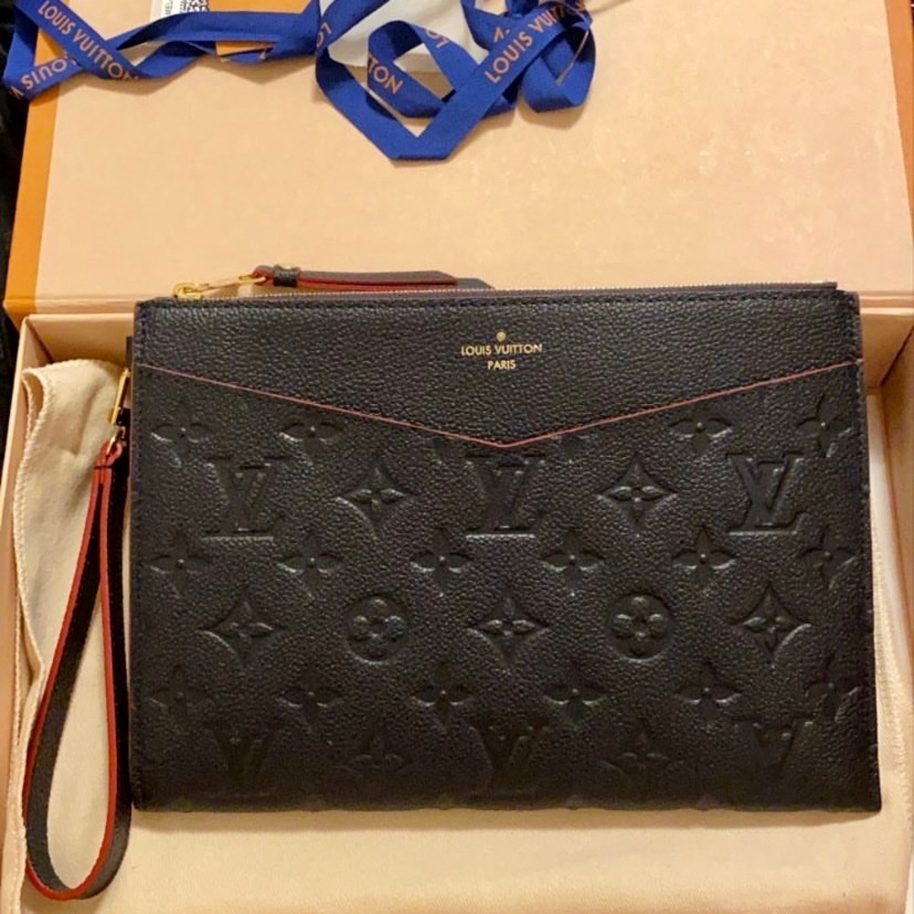 COPY - Louis Vuitton POCHETTE MÉLANIE MM Navy/Red - Picture 1 of 6